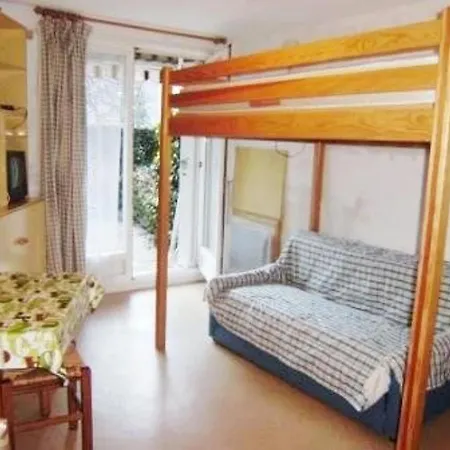 Appartement Esquièze-sère, 1 Pièce, 2 Personnes - Fr-1-402-124