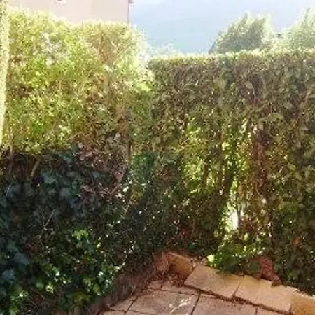 Appartement Esquièze-sère, 1 Pièce, 2 Personnes - Fr-1-402-124