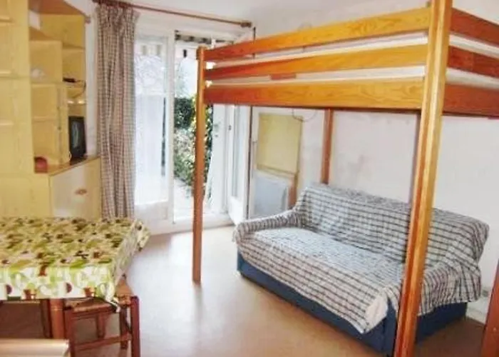 Appartement Esquièze-sère, 1 Pièce, 2 Personnes - Fr-1-402-124