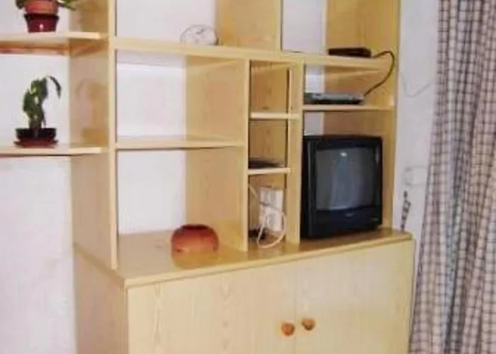 Appartement Esquièze-sère, 1 Pièce, 2 Personnes - Fr-1-402-124 Esquièze - Sère